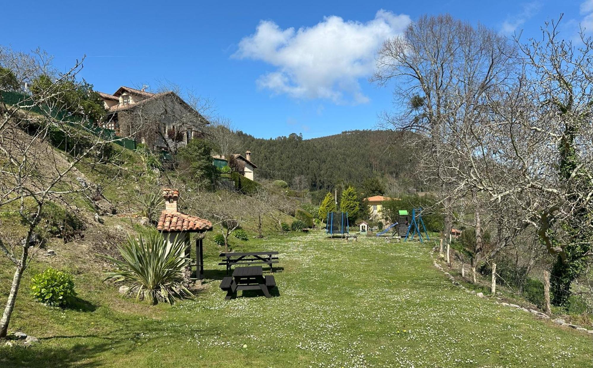 Gasthaus La Nozal De La Pena Villaviciosa  Exterior foto